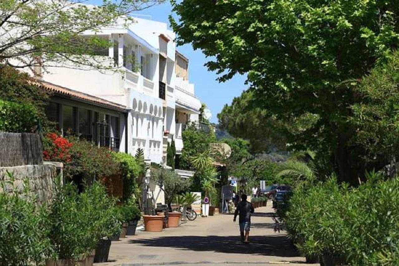 Le Pinarello Hotel Sainte-Lucie de Porto-Vecchio Exterior foto